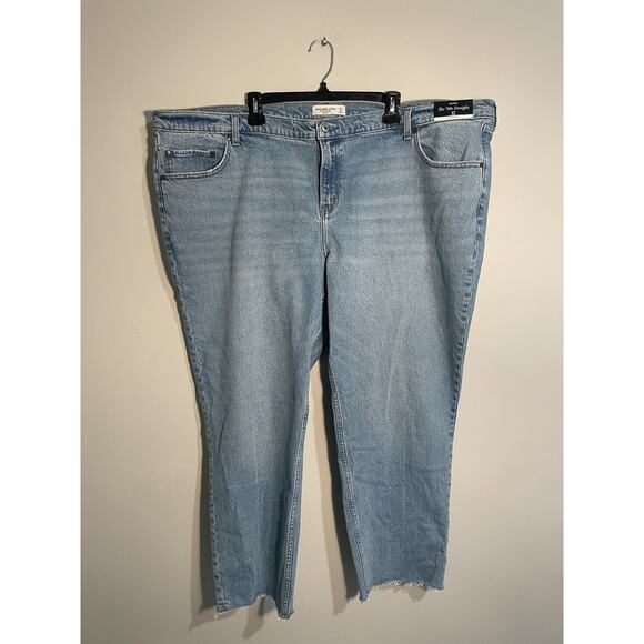 Abercrombie Fitch Jeans Women's The 90s Straight 37 Short Curve Love NWT - Picture 1 of 11